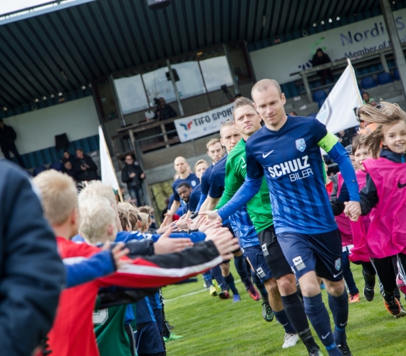 tuberkulose Army muskel Spil bold med Nykøbing FC | Den åbne skole